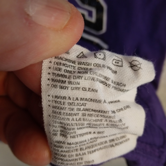 Colorado Rockies MLB Girls V-Neck Tee Size Large - Picture 5 of 5